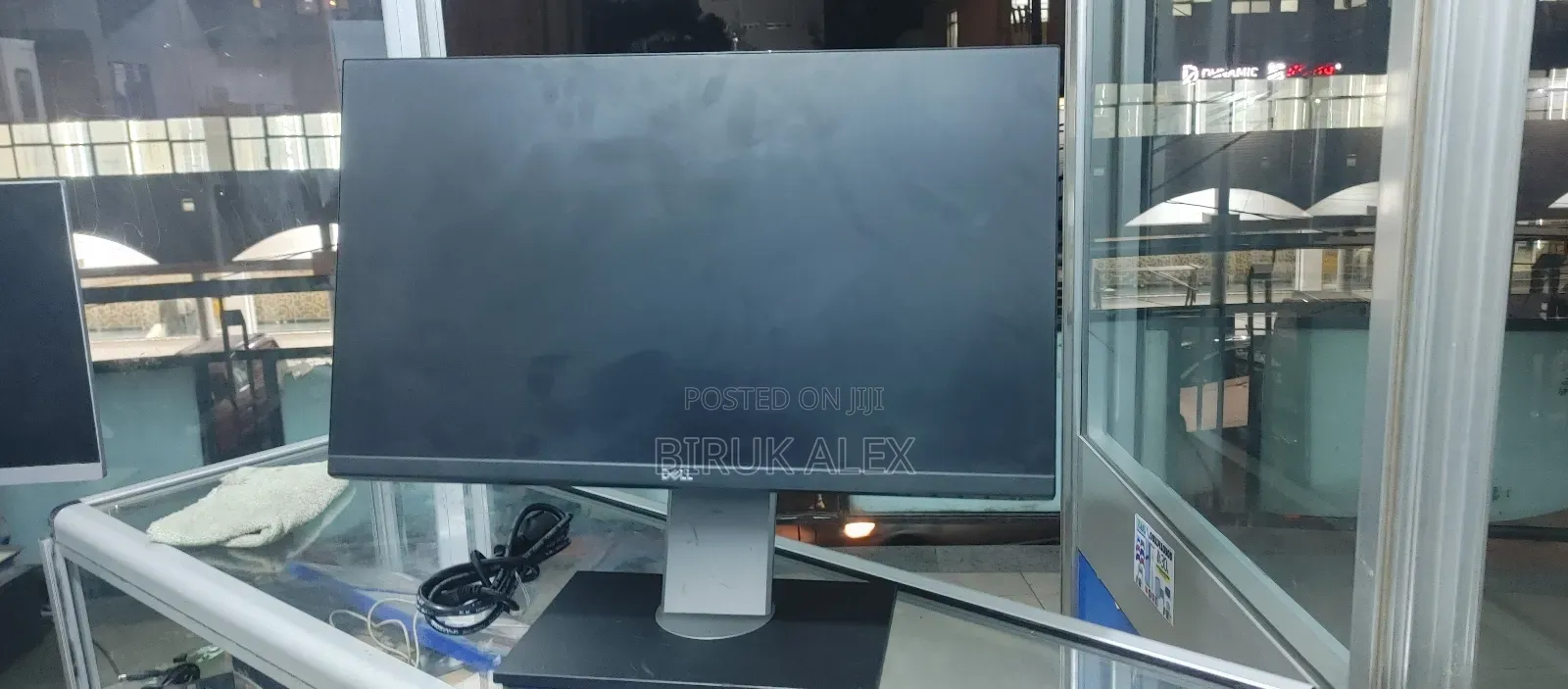 Frame Less Monitor