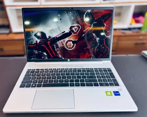 New Laptop HP ProBook 450 G9 16GB Intel Core I7 SSD 512GB