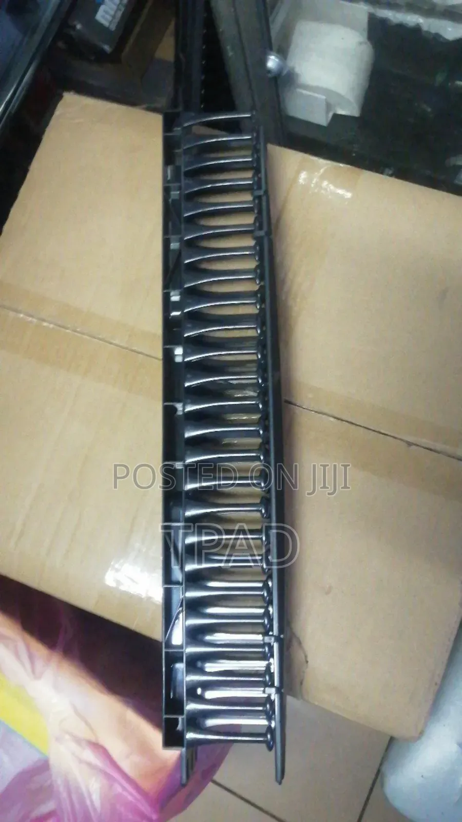 Horizontal Plastic Cable Manager