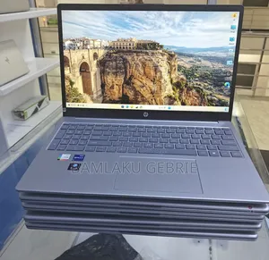 New Laptop HP Stream Notebook 16GB Intel Core I7 SSD 1T