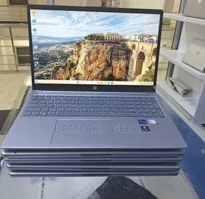 New Laptop HP Stream Notebook 16GB Intel Core I7 SSD 1T