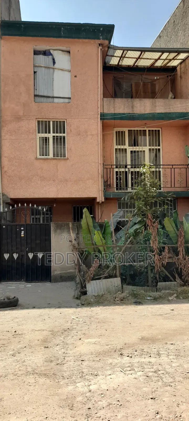 4bdrm House in Haile Garment, Nifas Silk-Lafto for sale