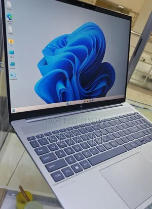 New Laptop HP Pavilion 15 16GB Intel Core I7 SSD 1T