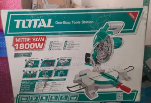 Photo - Total Mitre Saw 1800w