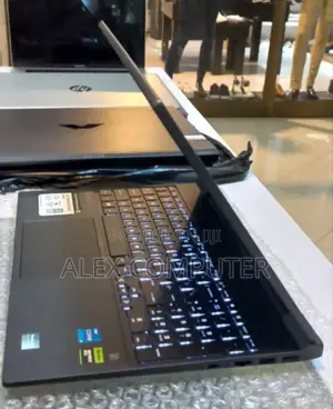 New Laptop HP Victus 15 16GB Intel Core I5 SSD 512GB