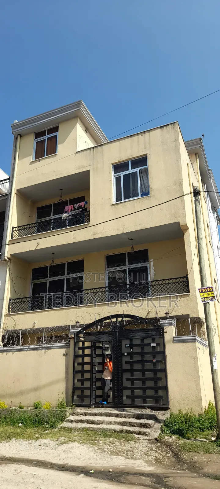 6bdrm House in Haile Garment, Nifas Silk-Lafto for sale