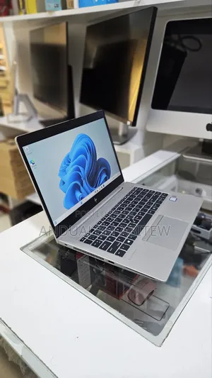 New Laptop HP EliteBook 840 8GB Intel Core I7 SSD 512GB