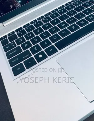 New Laptop HP ProBook 450 G9 2GB Intel Core i7 SSD 512GB