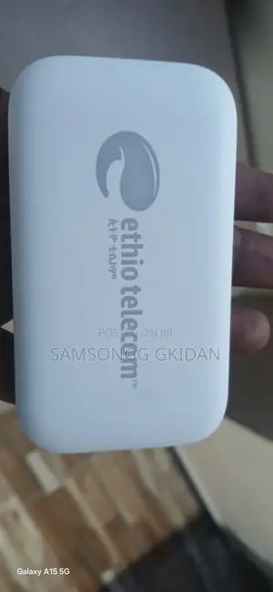 Huawei E5783 Wifi ( Purchased From Telecom Only Used for 4 Months)