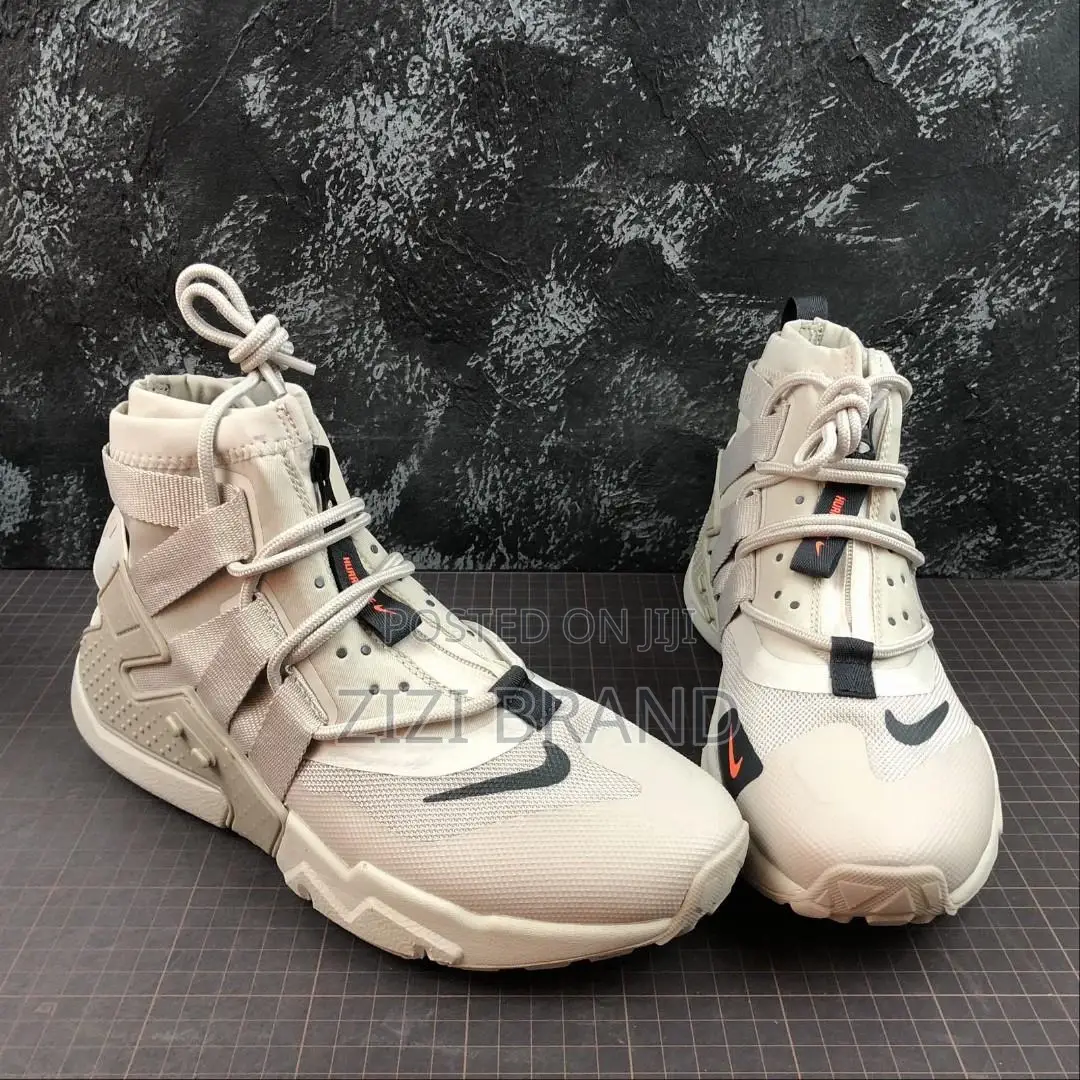 Nike Air Huarache Gripp High-top — Imported Directly From Dubai