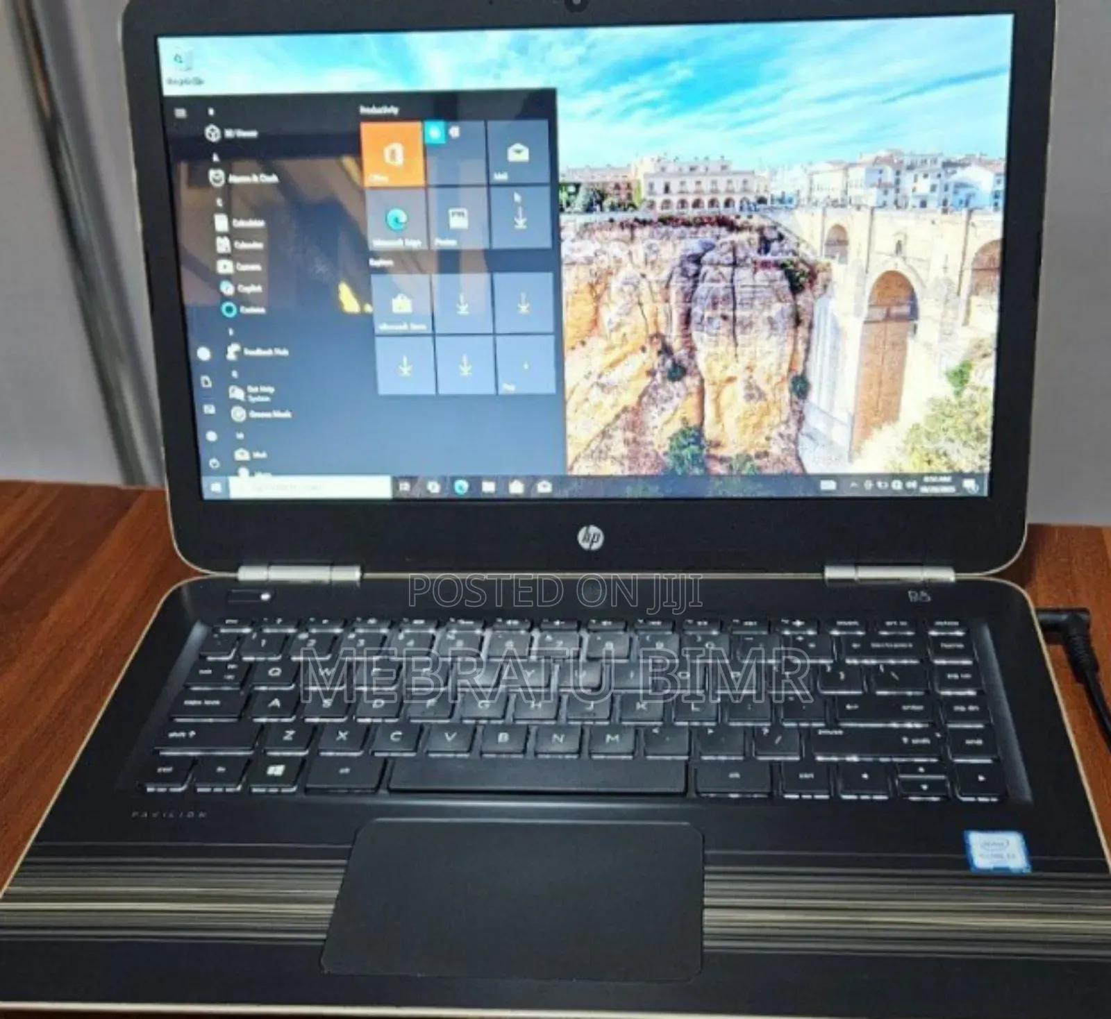 New Laptop HP Pavilion 14 4GB Intel Core I3 HDD 1T