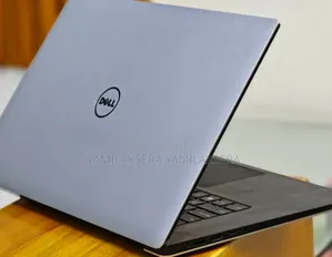 New Laptop Dell XPS 15 16GB Intel Core I7 SSD 256GB