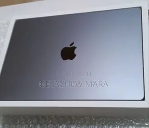 New Laptop Apple MacBook Pro 2024 M3 14-Inch 8GB Intel SSD 512GB