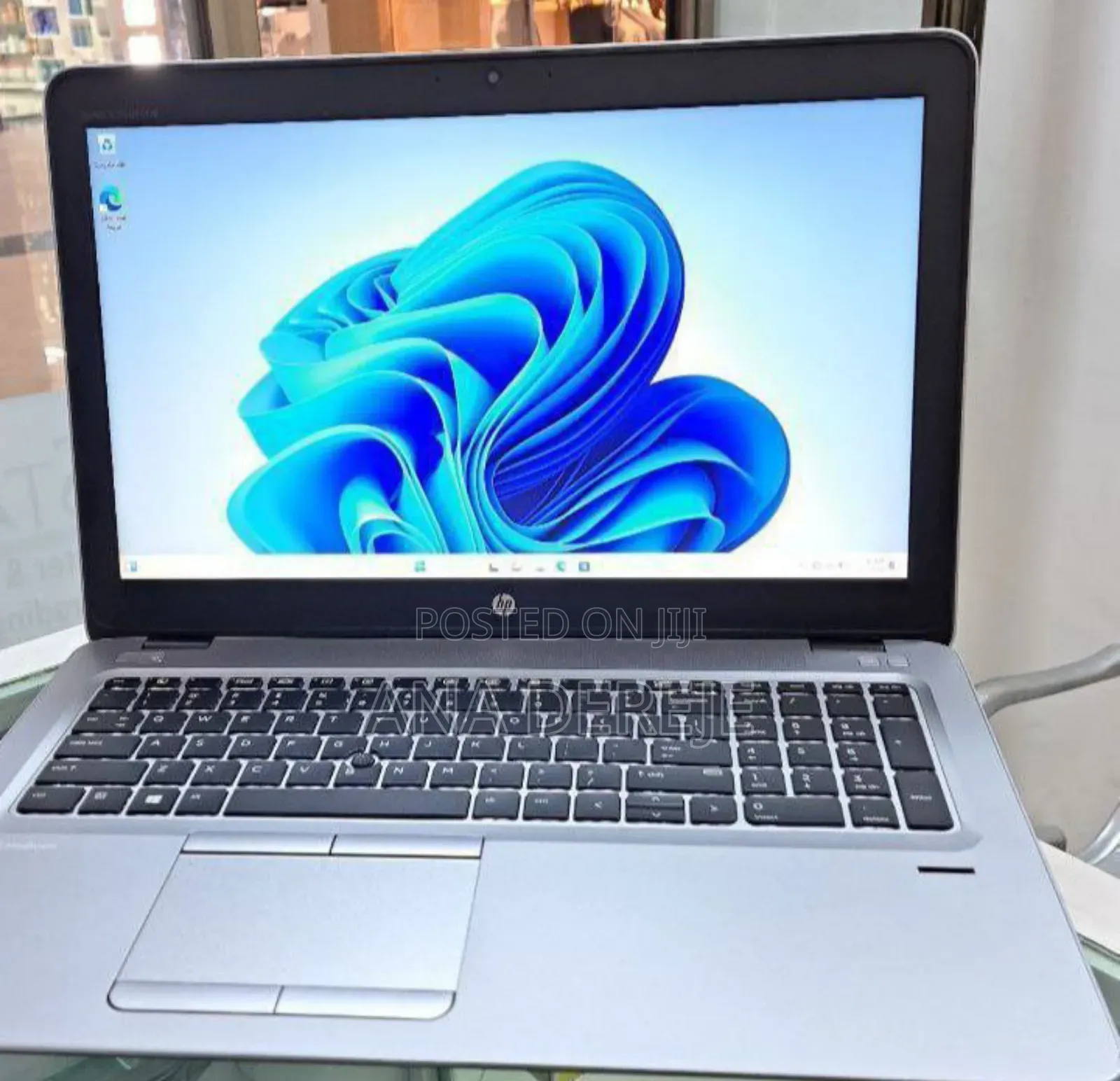 New Laptop HP 8GB Intel Core I5 SSD 128GB