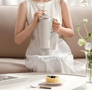 High Class Xiaomi Straw Mug ( ትኩስና ቀዝቃዛ መጠጦችን ለረጅም ሰዓታት የሚያቆይ )