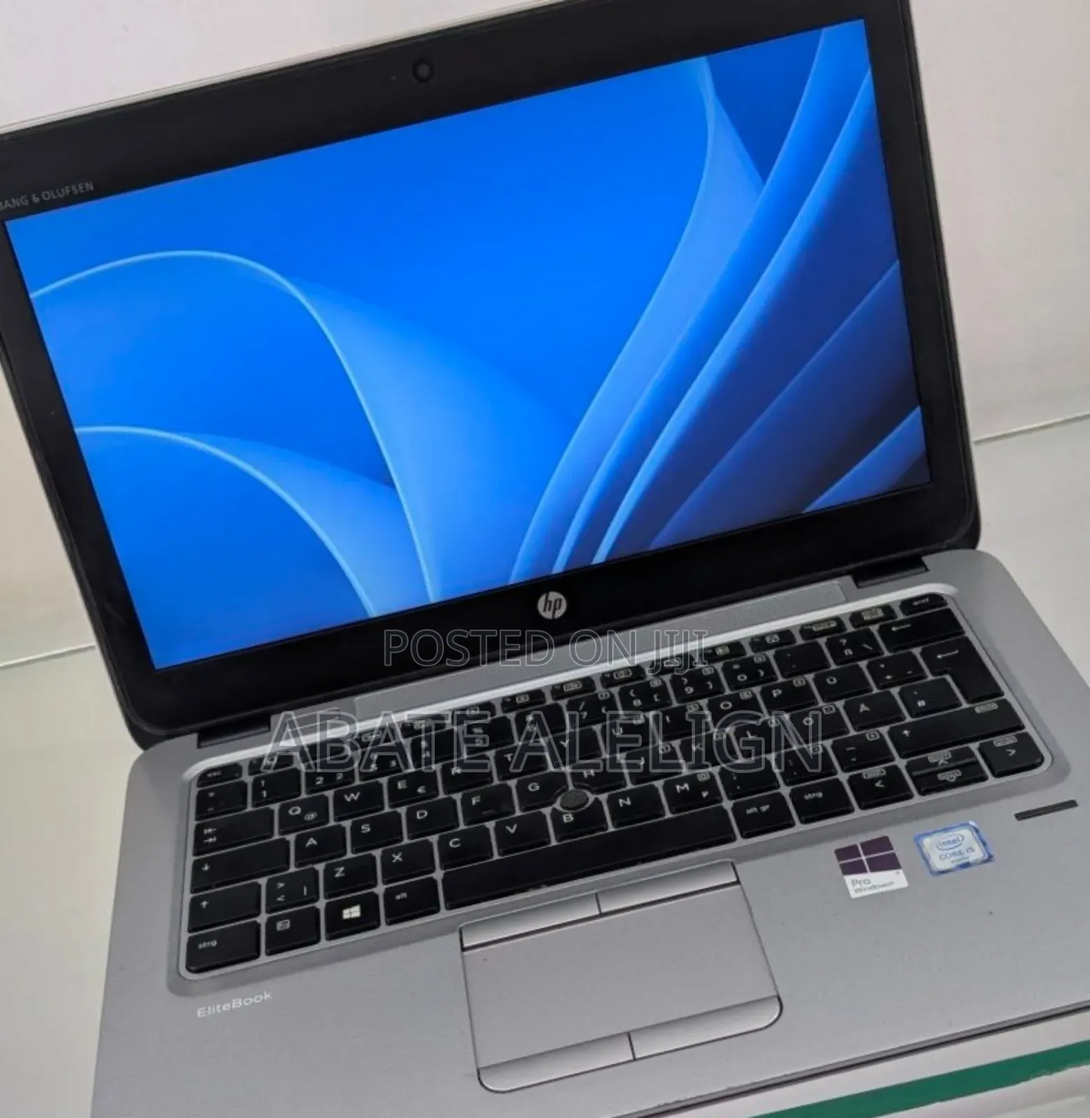 New Laptop HP EliteBook 820 G3 8GB Intel Core I5 HDD 500GB