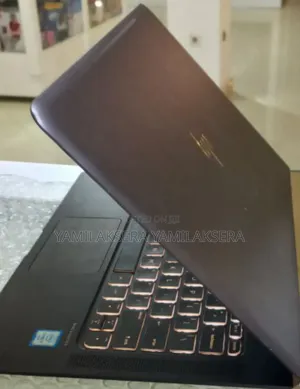 New Laptop HP Spectre 14 8GB Intel Core I7 SSD 256GB