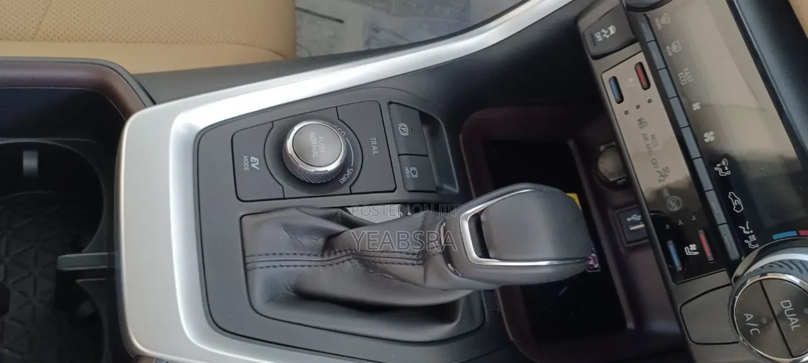 New Toyota RAV4 2024 Gray