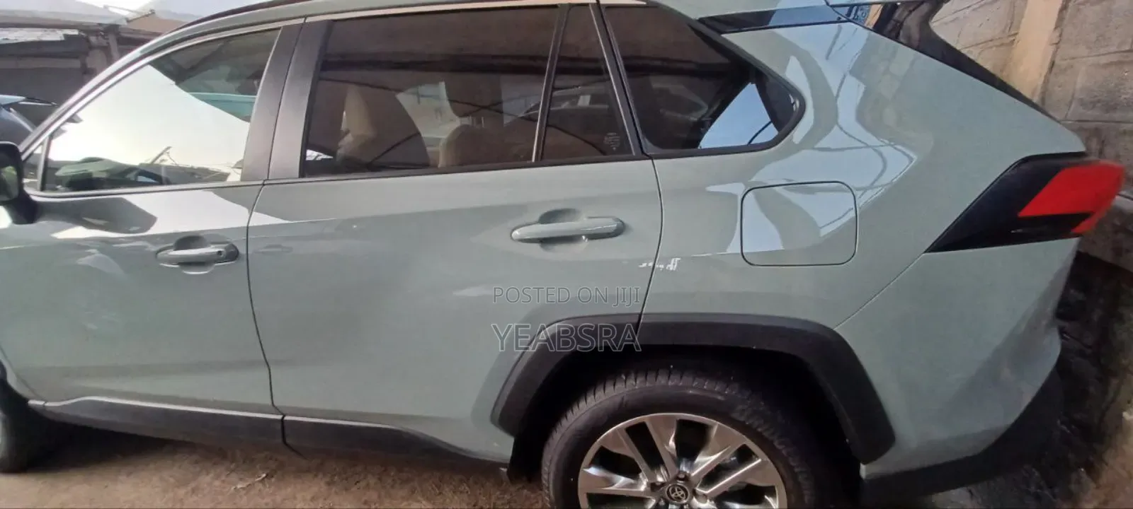 New Toyota RAV4 2024 Gray