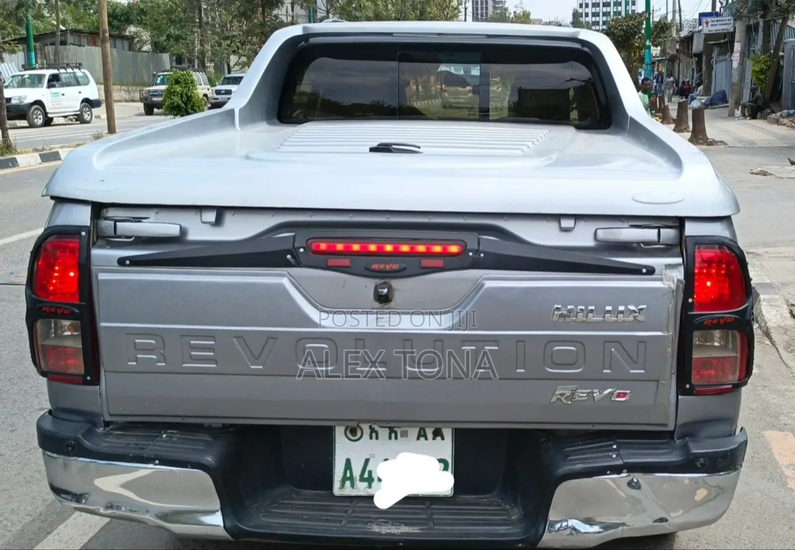 Toyota Hilux 2016 Silver