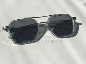 Photo - Tony Stark Glasses