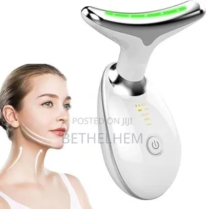 Photo - Multifunctional Neck Face Massager