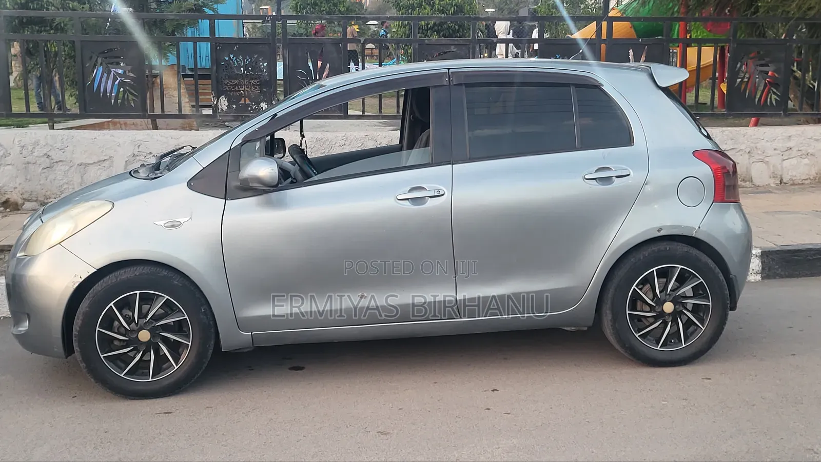 Toyota Yaris 2007 Gray