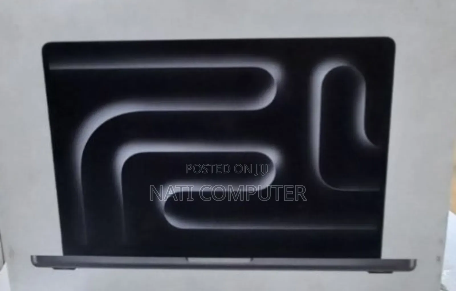 New Apple MacBook Air 2024 M3 13-Inch 8GB Intel Core I7 SSD 512GB