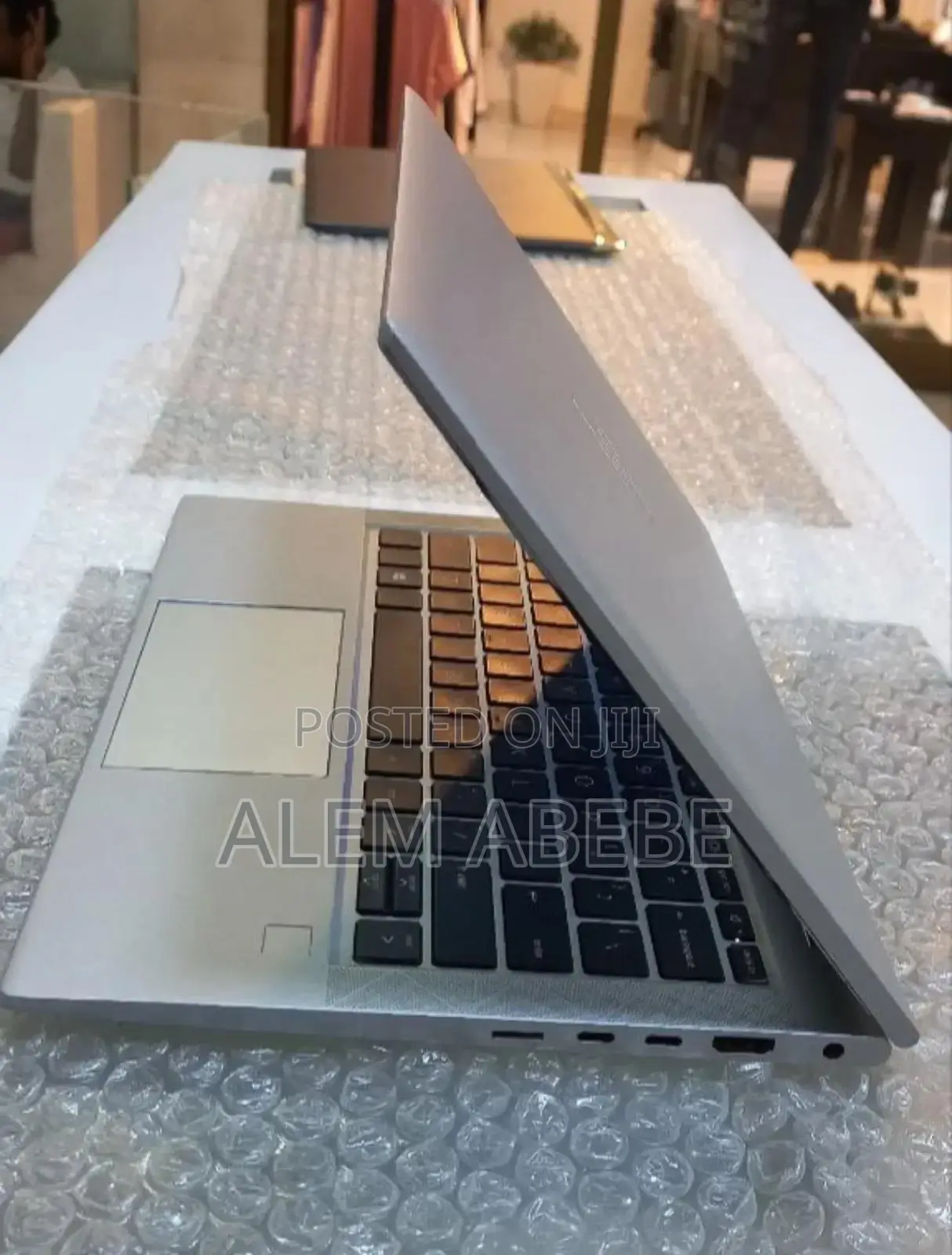 New Laptop HP EliteBook 830 G7 8GB Intel Core I5 SSD 512GB
