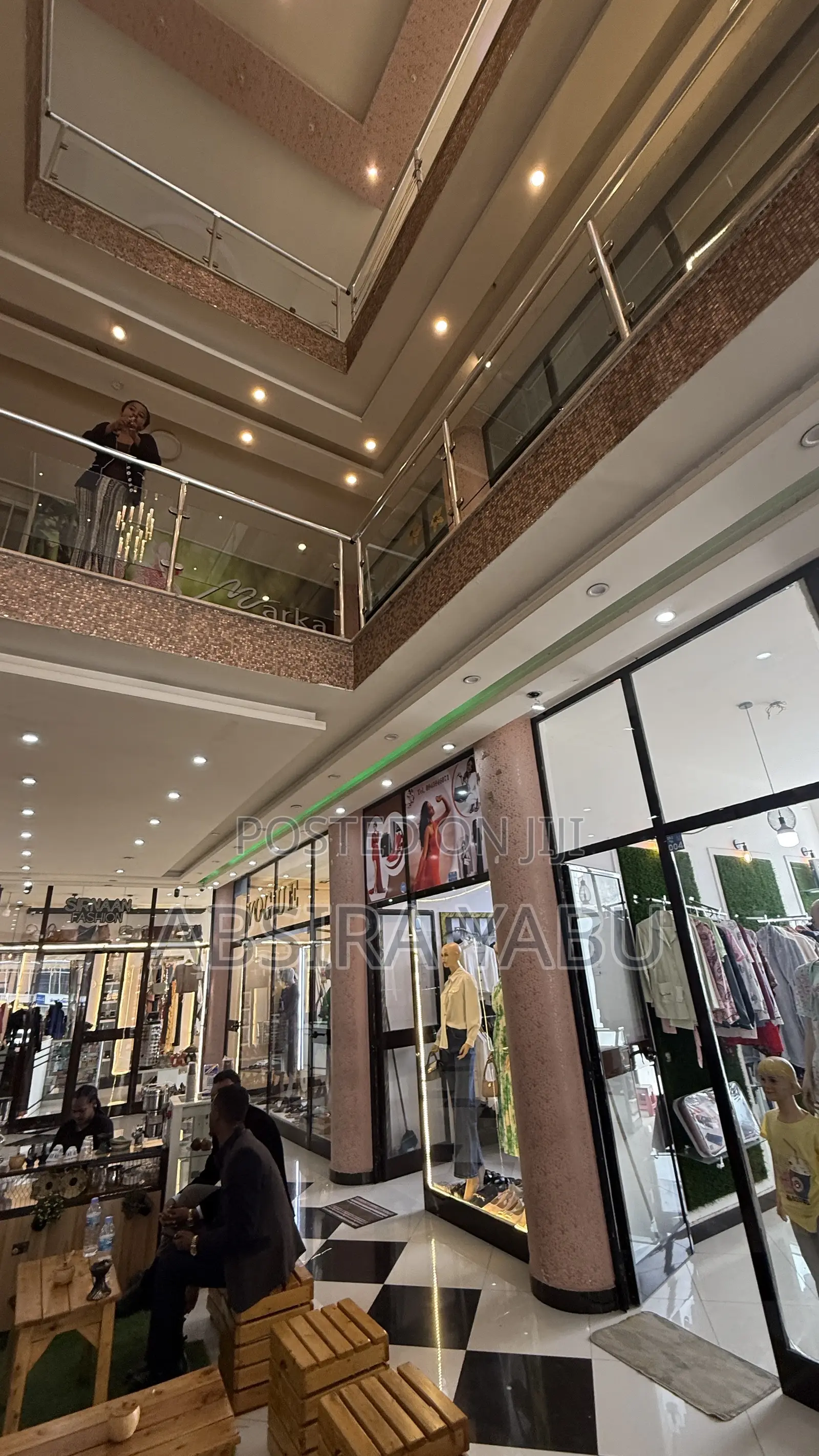 የ ሚሸጥ ሱቅ ቡልቡላ ላይ