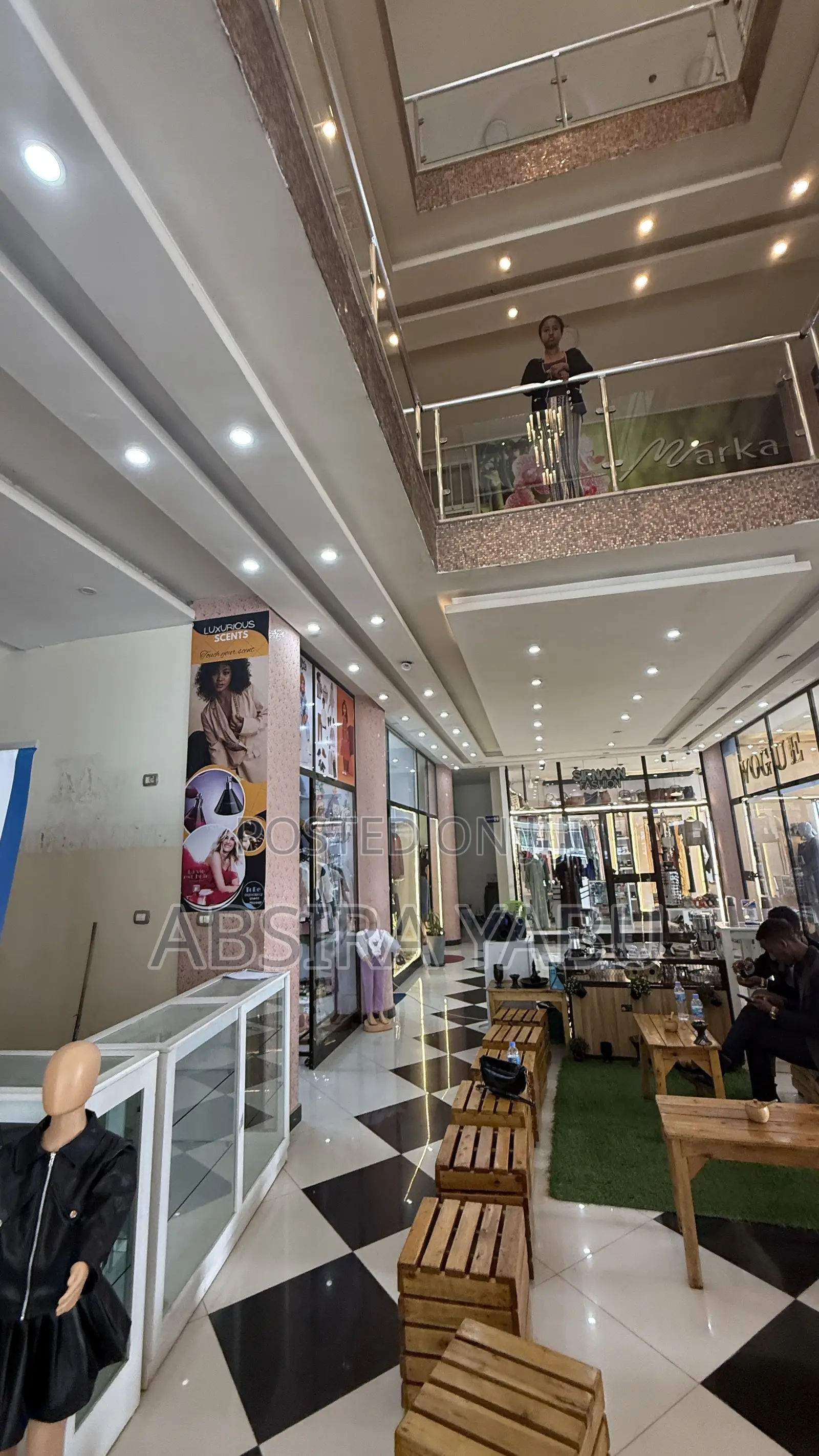 የ ሚሸጥ ሱቅ ቡልቡላ ላይ