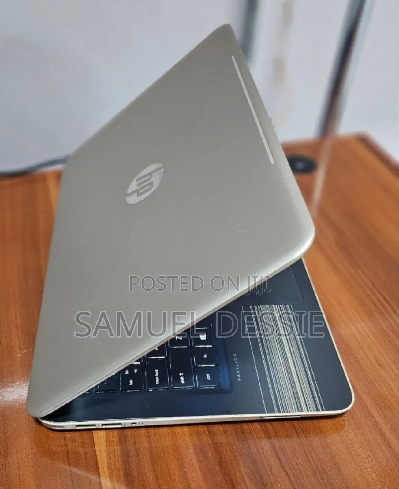 Laptop HP Pavilion 14 4GB Intel Core I3 HDD 1T