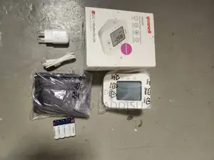 Photo - Yuwell Blood Pressure Monitor奢華brand New Digital Blood Pressuer Monito