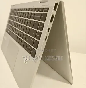 New Laptop HP EliteBook 1040 G8 16GB Intel Core I7 SSD 512GB