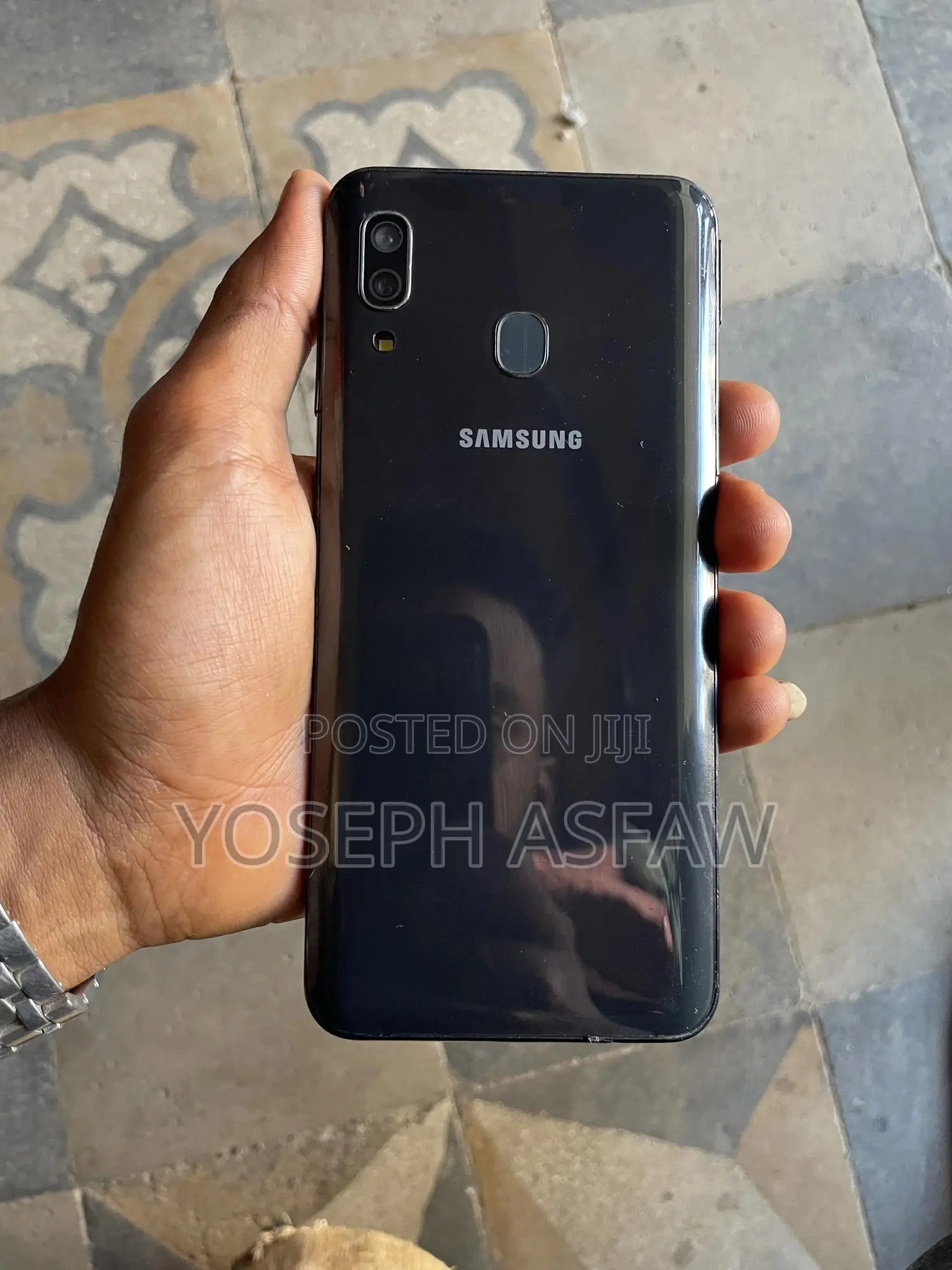 Samsung Galaxy A30 32 GB Black