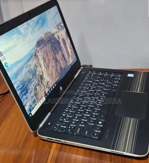 Photo - Laptop HP Pavilion 15 4GB Intel Core I3 HDD 1T