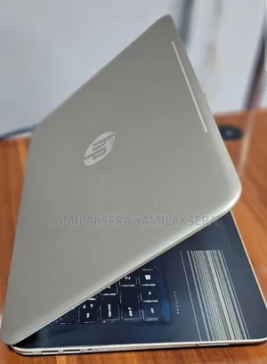 Laptop HP Pavilion 15 4GB Intel Core I3 HDD 1T