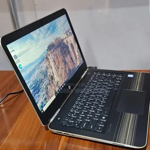 Laptop HP Pavilion 15 4GB Intel Core I3 HDD 1T