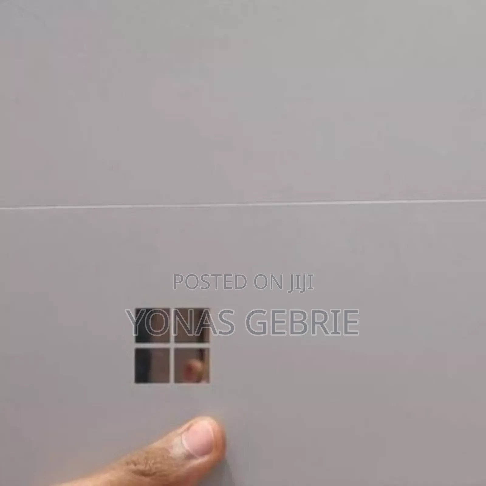 New Laptop Microsoft Surface 8GB Intel Core i5 SSD 256GB