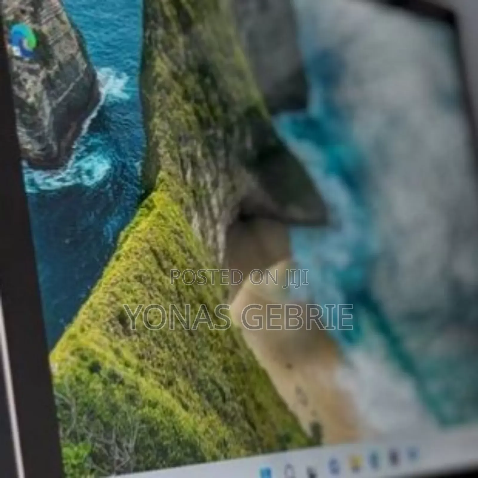 New Laptop Microsoft Surface 8GB Intel Core i5 SSD 256GB