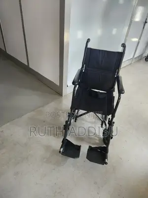 Photo - Foldable Medical Wheelchair鳵你wheelchair Cotten Seat Wheelchair Medical