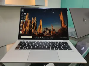 New Laptop HP EliteBook 840 10 16GB AMD Ryzen 5 SSD 512GB