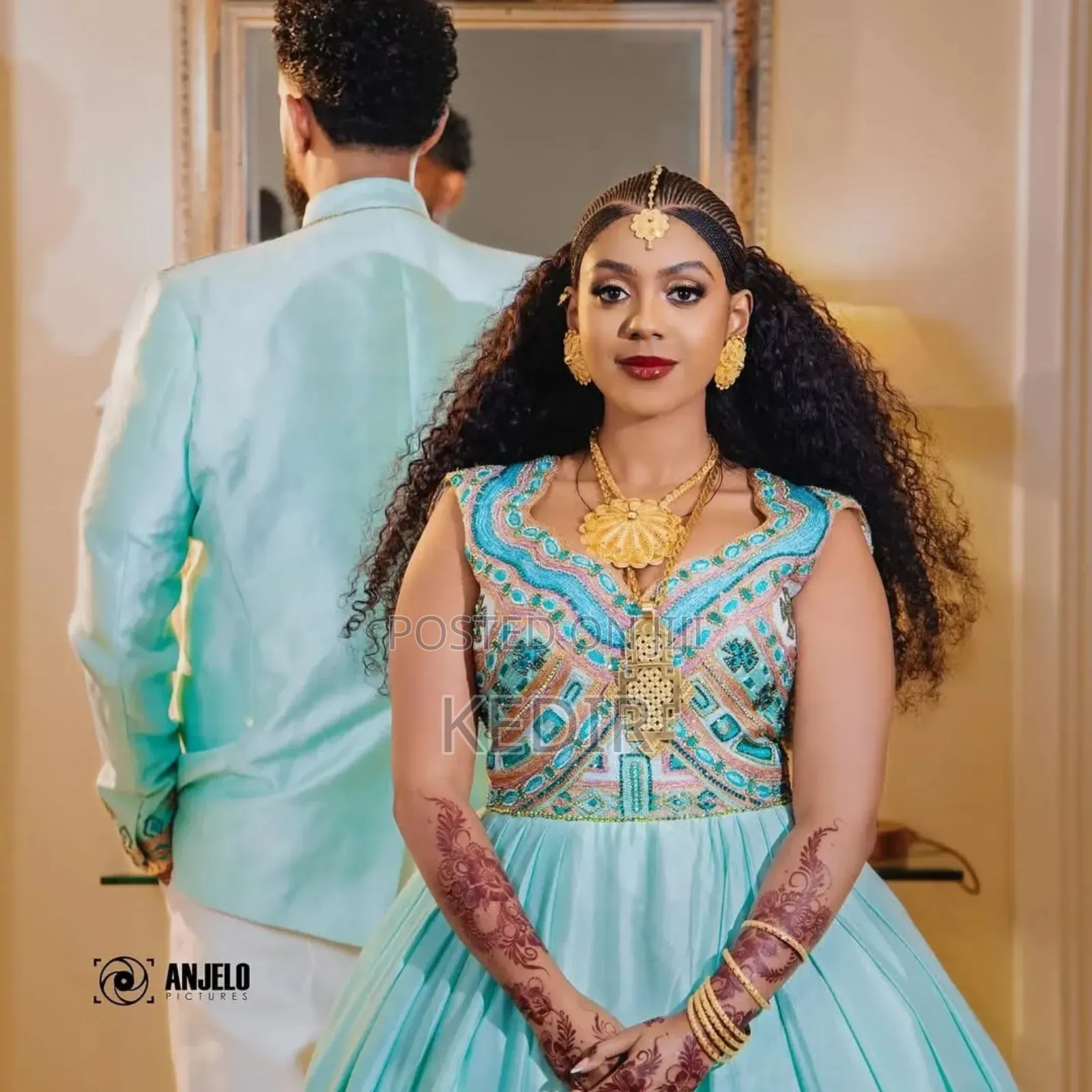 ከድር የሀገር ባህል ልብስ ዲዛይነር