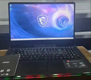 New Laptop MSI Raider GE76 12UGS 16GB Intel Core I9 SSD 1T