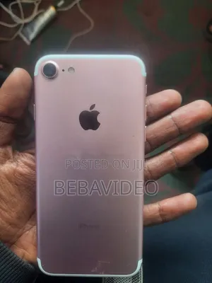 Apple iPhone 7 128 GB White