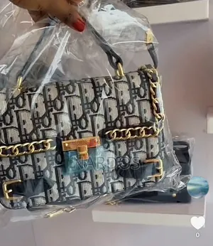 Photo - Brand New Gold Quality