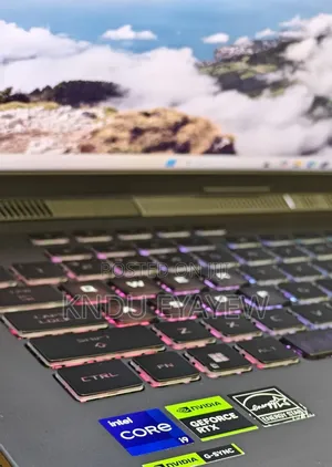 New Laptop Asus ROG Strix G15 16GB Intel Core I9 SSD 512GB