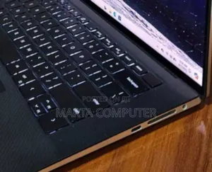 Photo - New Laptop Dell XPS 15 32GB Intel Core I7 SSD 512GB