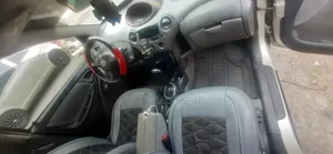 Toyota Vitz 2002 Ivory