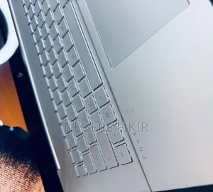 New Laptop HP Envy 13 32GB Intel Core I7 SSD 1T